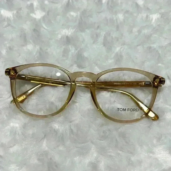 Tom Ford Lite Brown colored Glasses for Men - Picture 6 of 10